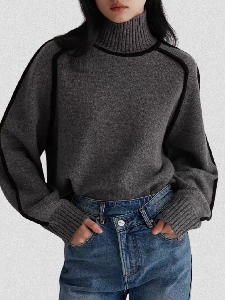 Eloise - Elegant Turtleneck Sweater