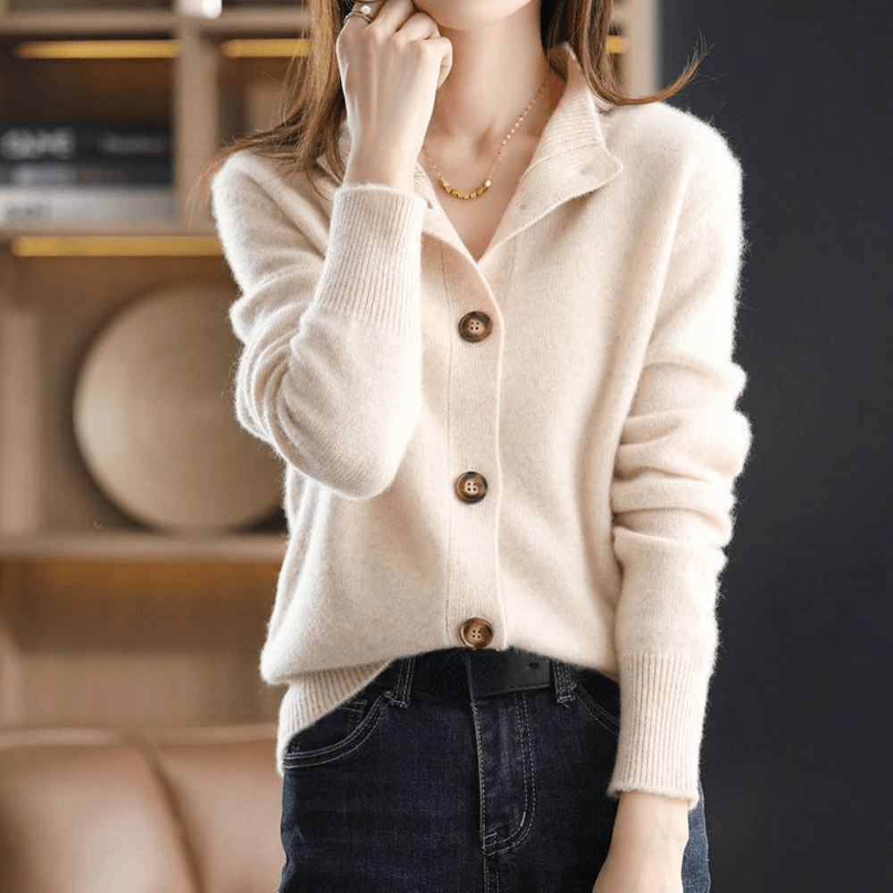 CLARA – COZY CHARM BUTTON SWEATER