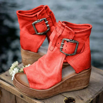 TORI – CHIC BUCKLE WEDGE SANDALS