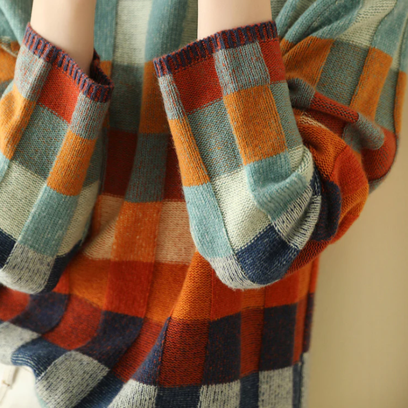 Emeline - Cozy Retro Sweater