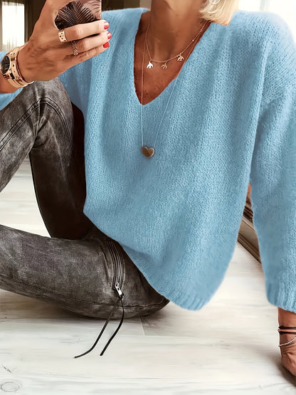 LIANNE – PLUSH V-NECK SWEATER