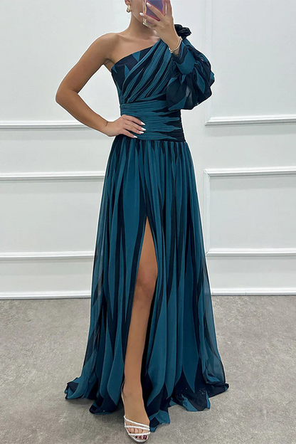 Stella | Elegant Striped One-Shoulder Maxi Dress