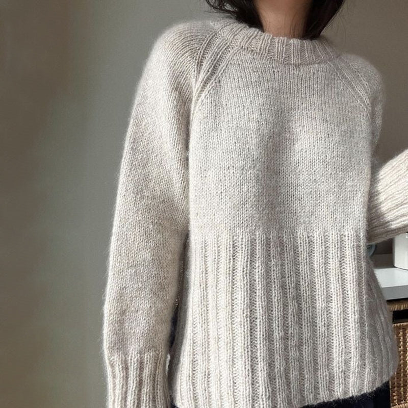 Camille - Elegant Women's Knit Pullover