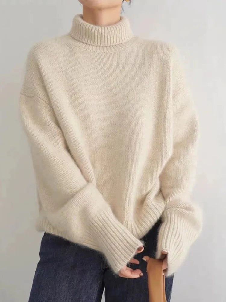 Amaya - Luxe Cashmere Turtleneck Sweater