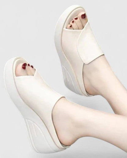 VIVIAN – LEATHER COMFORT WEDGE SLIDE