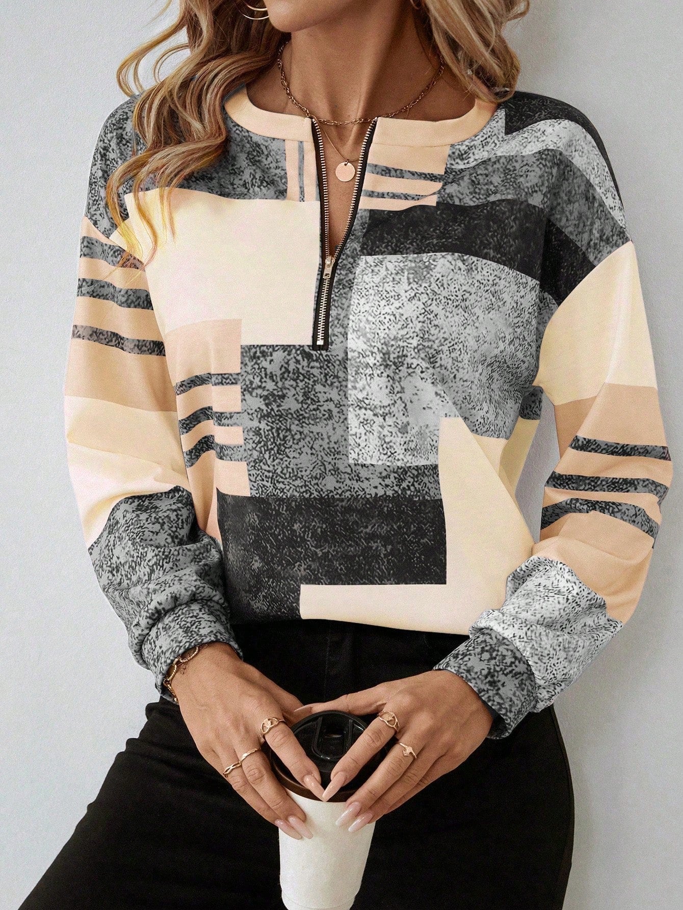 THALIVIRA – CHIC VINTAGE SWEATSHIRT