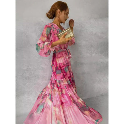 Nyla – Elegant Floral V-Neck Dress