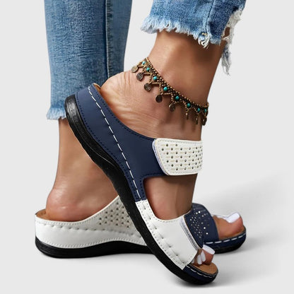 HANNAH – COMFORT STRAP SANDALS