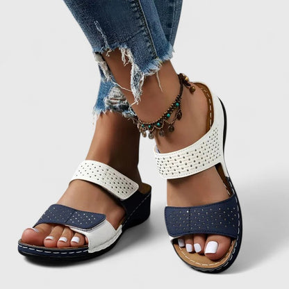 HANNAH – COMFORT STRAP SANDALS