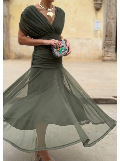 JENNIE – THE ELEGANT OFF-THE-SHOULDER MIDI DRESS