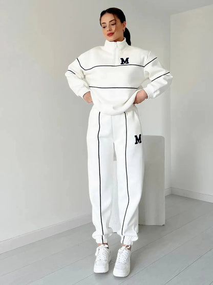 DESIREE – SPORTY ZIP LOUNGE SET